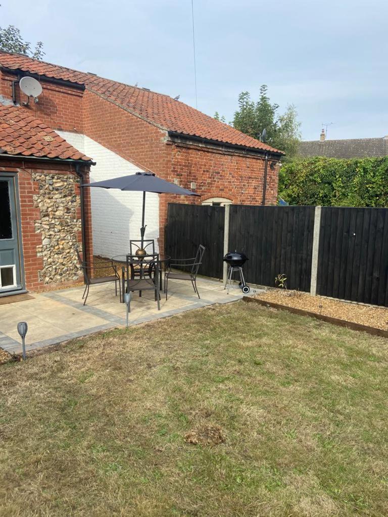 Charming Cottage Lyng (Norfolk) Exterior foto